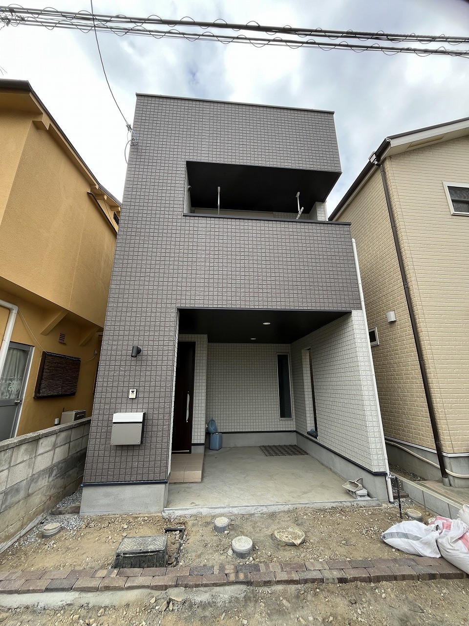 【新築一戸建て　高槻市野田二丁目】